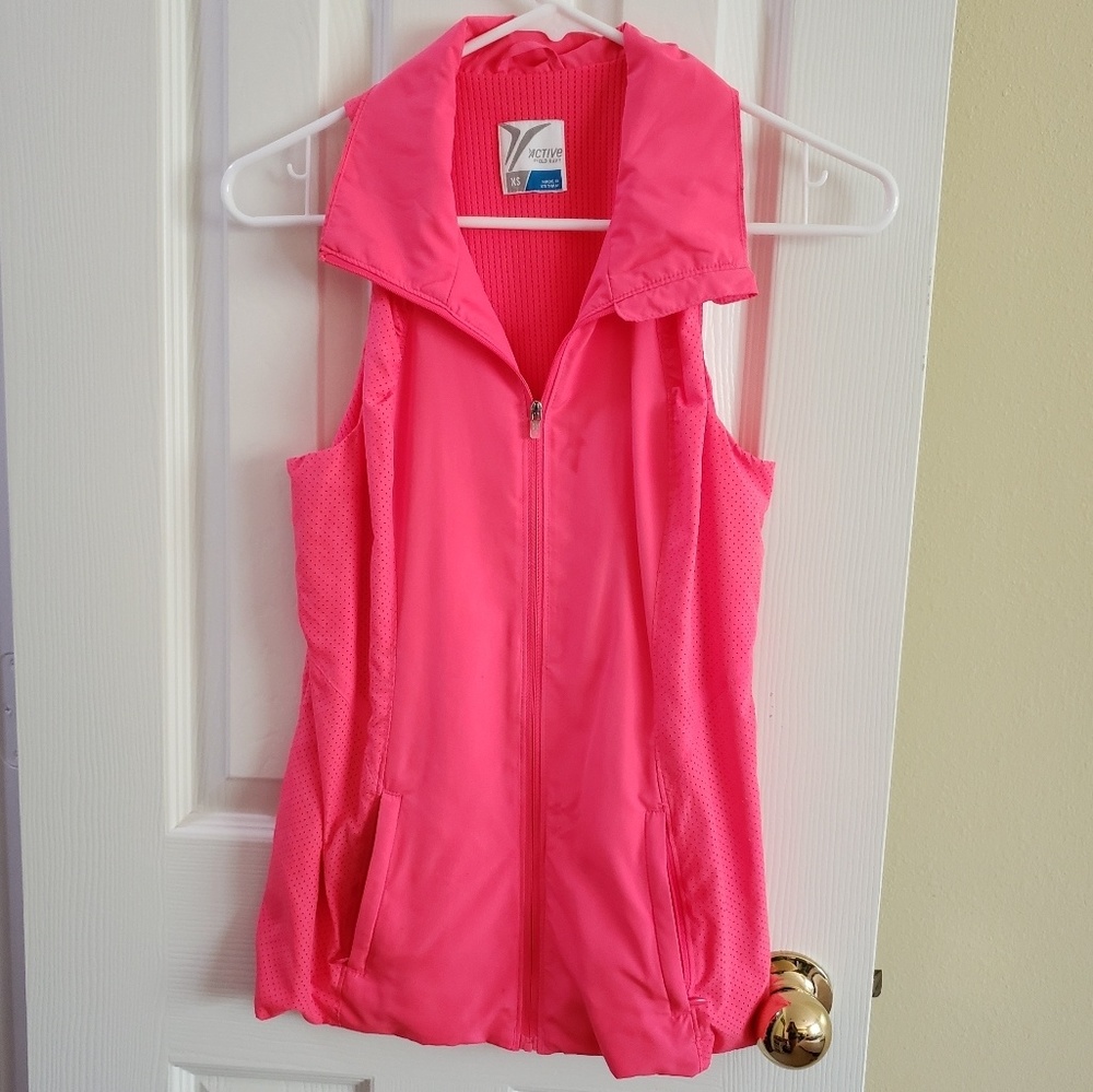 Old navy active wear vest